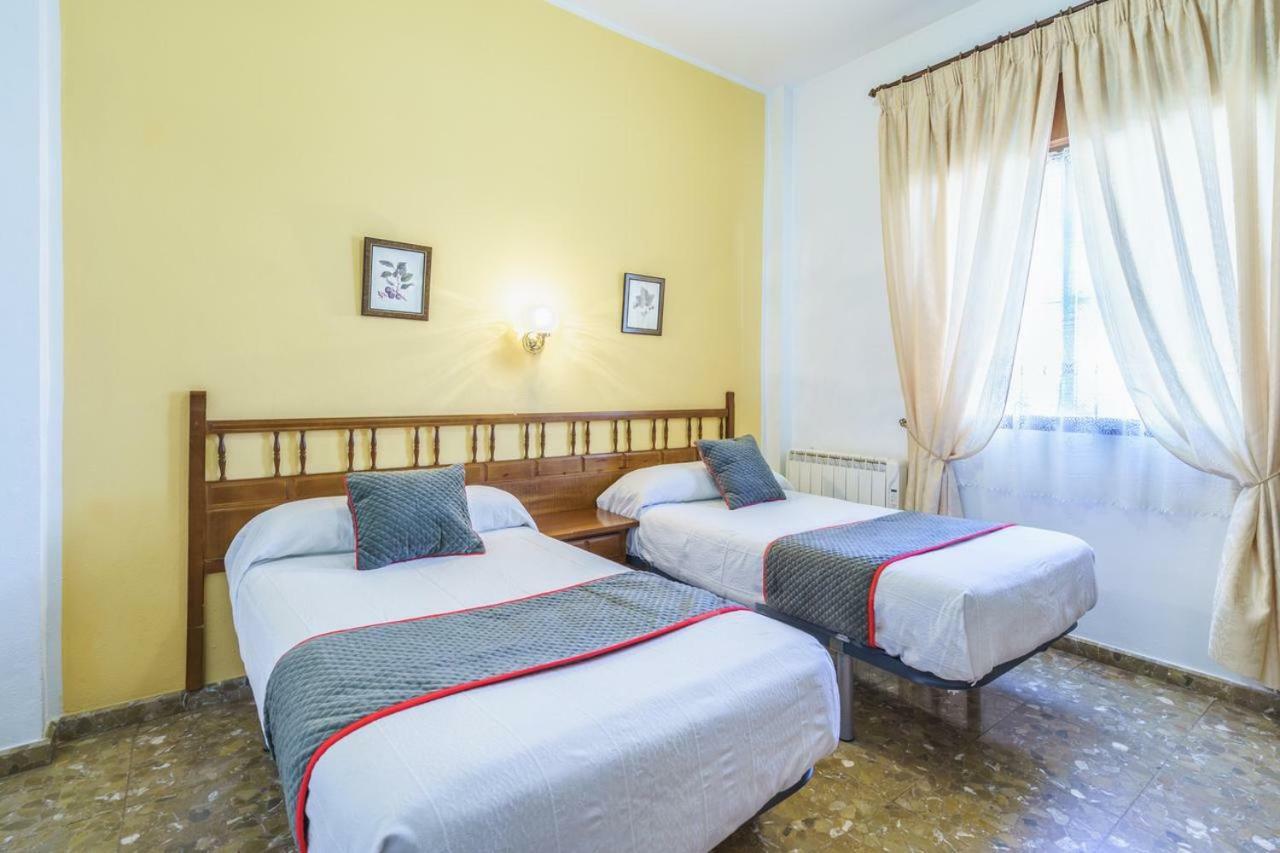 Hotel Restaurante Moya Monesterio Dış mekan fotoğraf