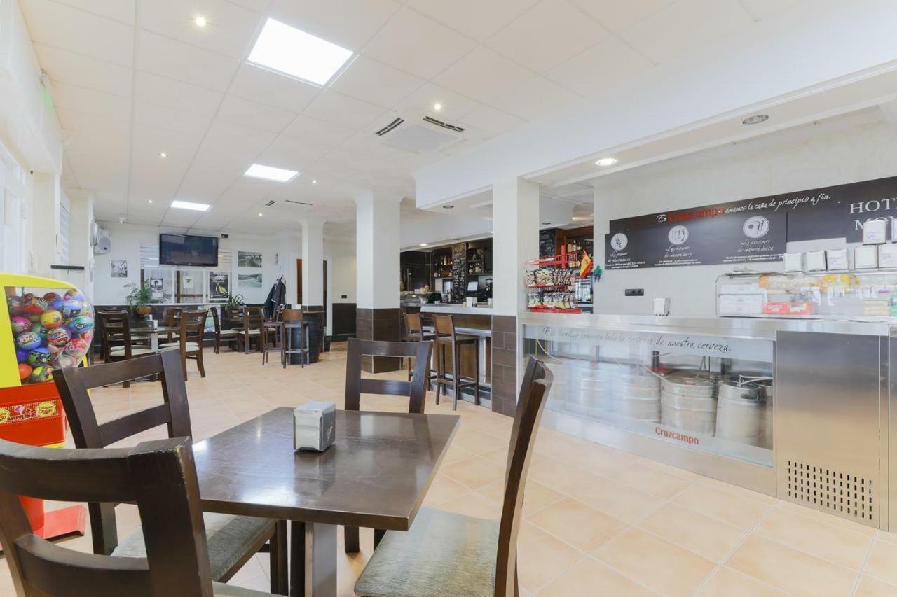 Hotel Restaurante Moya Monesterio Dış mekan fotoğraf